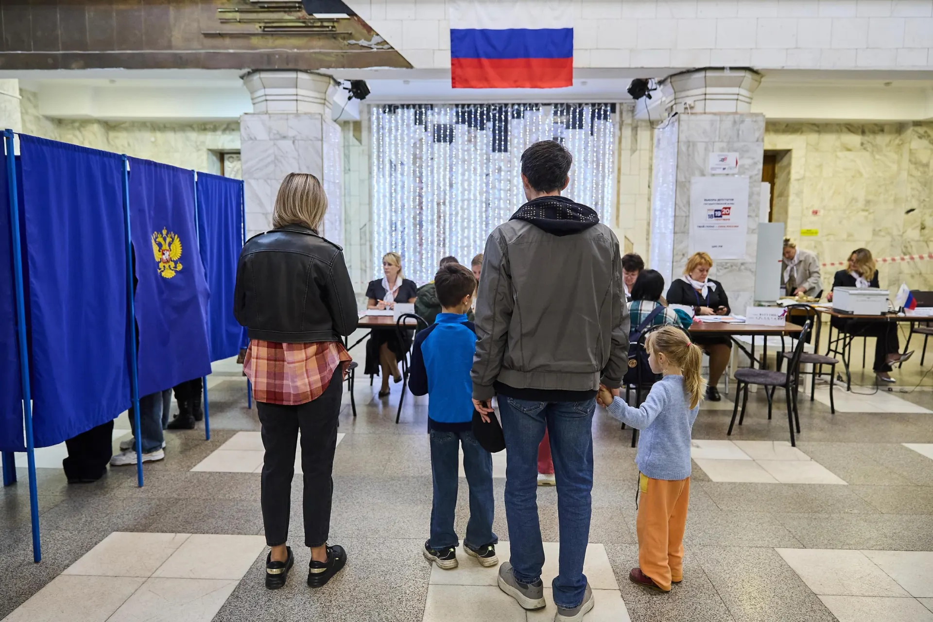 Явка оказалась выше, чем на прошлых выборах; данные об итогах будут публиковаться после обработки материалов.