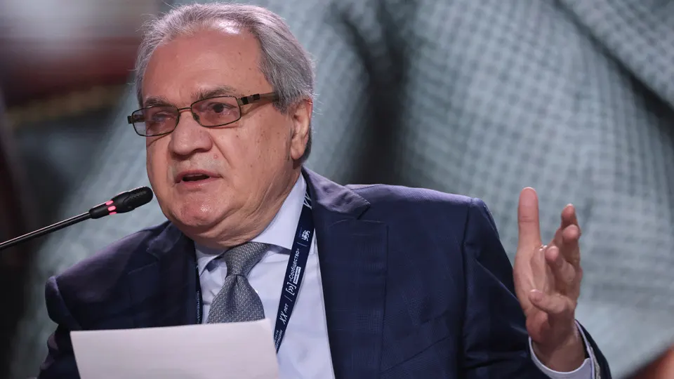 Валерий Фадеев заявил, что россияне, пользующиеся VPN, обращаются к «точке зрения врага», и посчитал временные отключения мобильного интернета оправданными. Власти тем временем усиливают контроль за VPN и ограничивают зарубежный трафик.