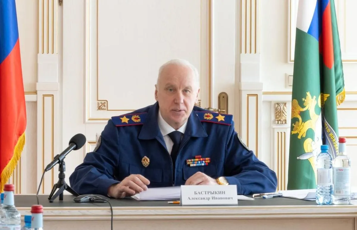 Председатель СК России Александр Бастрыкин поручил провести проверку произведений детского писателя Григория Остера, включая «Вредные советы», сочтя их содержание сомнительным с педагогической точки зрения.