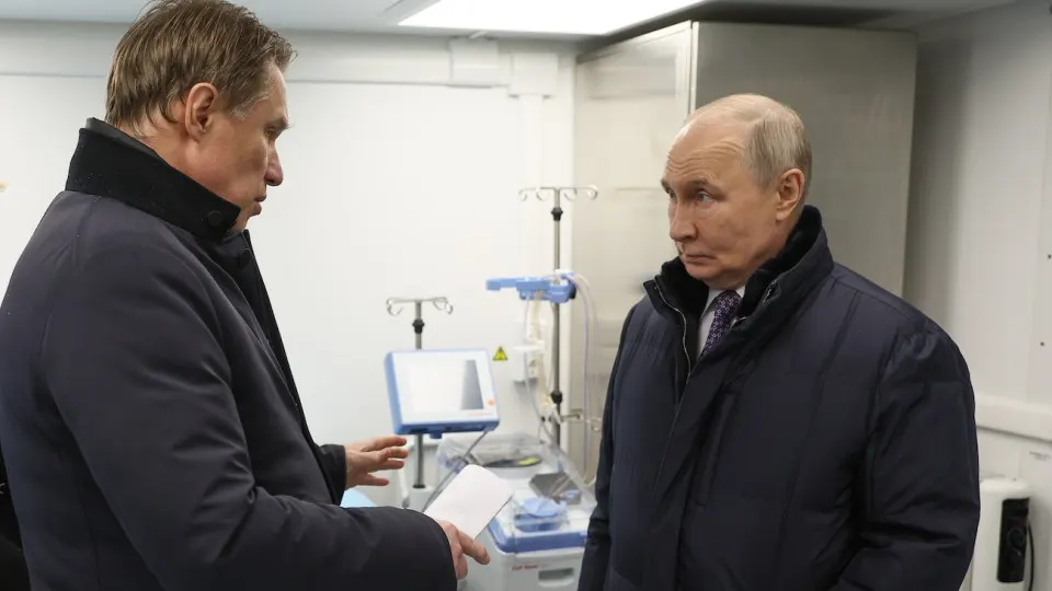 Президент потребовал от минздрава увеличить охват обследований репродуктивного здоровья у мужчин и женщин — на фоне многолетнего падения рождаемости и провала демпроектов.