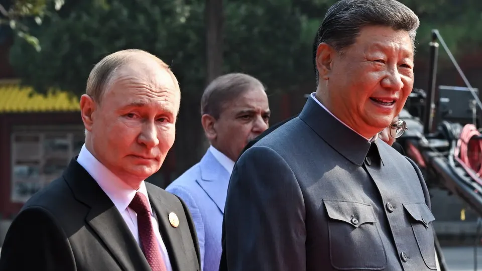 Проект макропрогноза правительства показывает: до конца десятилетия Россия не рассчитывает на запуск газопровода «Сила Сибири‑2» и существенное наращивание экспорта газа в Китай, несмотря на публичные заявления о договоренностях с Пекином.