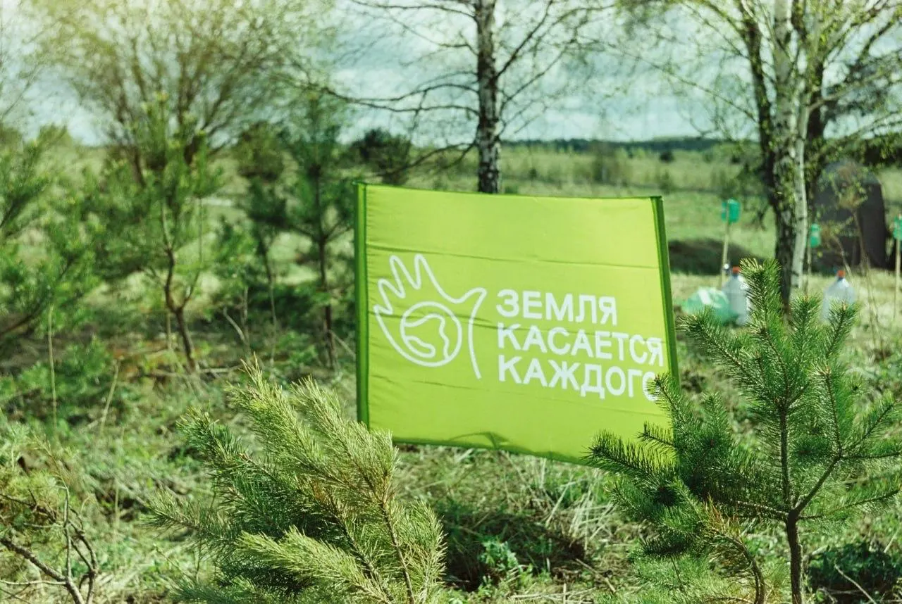 Организация объявила о фактической остановке: из‑за ужесточения закона о «иноагентах» работа проекта стала затруднительной или невозможной. Регулярные донаты отменены, остаются только разовые пожертвования.