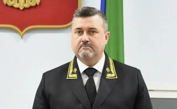 Высшая квалификационная коллегия судей прекратила полномочия Фёдора Щукина как главы Верховного суда Дагестана. Ранее его предлагали в качестве кандидата на пост главы республики, и эту кандидатуру поддержал президент.