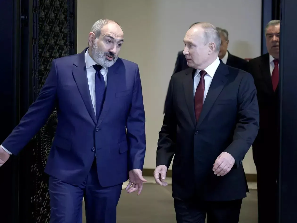 Премьер-министр Армении заявил, что Ереван не станет вводить антироссийские санкции Евросоюза, но и не будет помогать их обходить; приглашённые европейские эксперты подтвердили отсутствие таких практик.