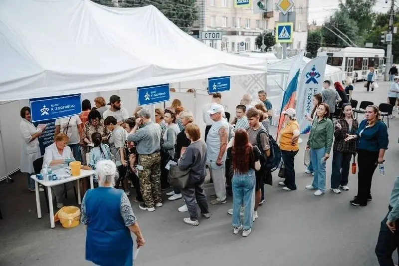 Проект снова стартовал в регионе: медиков отрывают от приёмов для работы в выездных пунктах, часть обещанных выплат не получила, а инициативу связывают с политическим пиаром перед выборами.