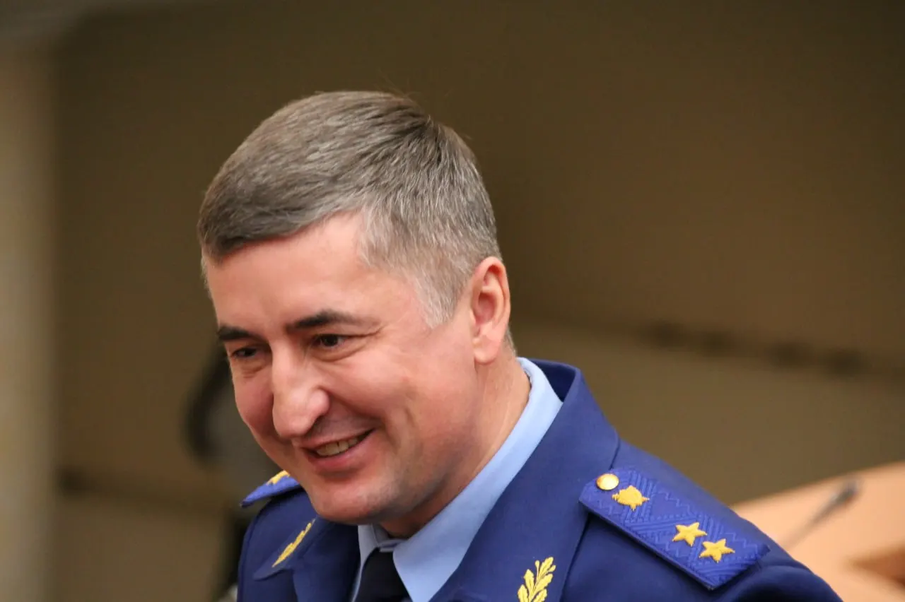 Президент подписал указ: Сергей Филипенко стал прокурором Воронежской области на пять лет, Роман Пантелеев назначен прокурором Саратовской области. Указ вступил в силу 28 июня.