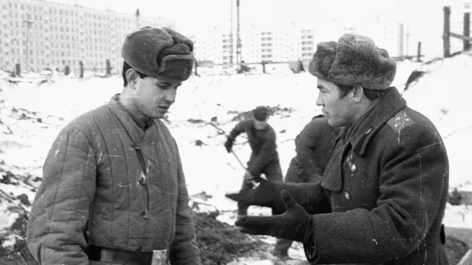 Указ президента возвращает в состав ВС военно-строительные подразделения — их назначение — строительство важных объектов. Рост штата связан с реформой военно-строительного комплекса и проблемами с подрядчиками.