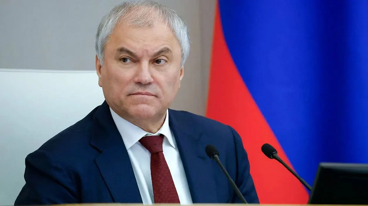 Спикер Госдумы заявил, что законодательная работа ориентирована на запросы россиян, и обвинения депутатов в занятии лишь запретами не соответствуют действительности.