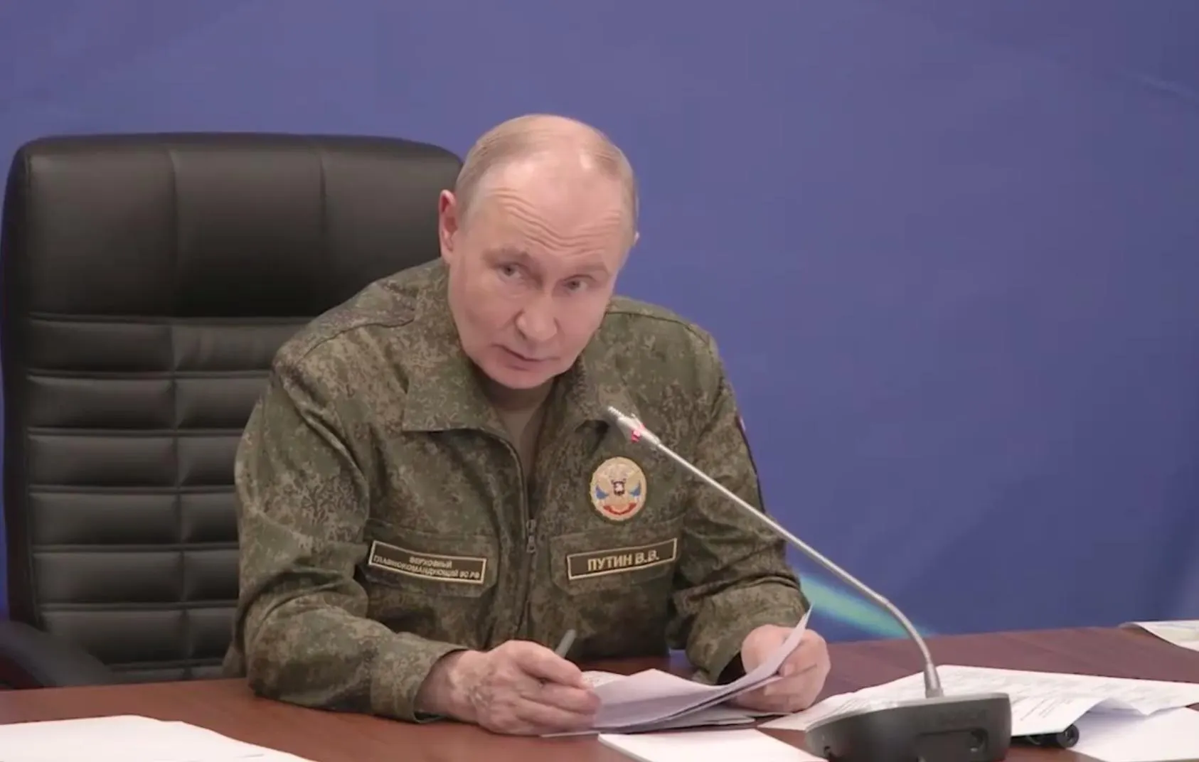 По словам президента, российские войска освободили населённый пункт Константиновка в Донецкой народной республике.