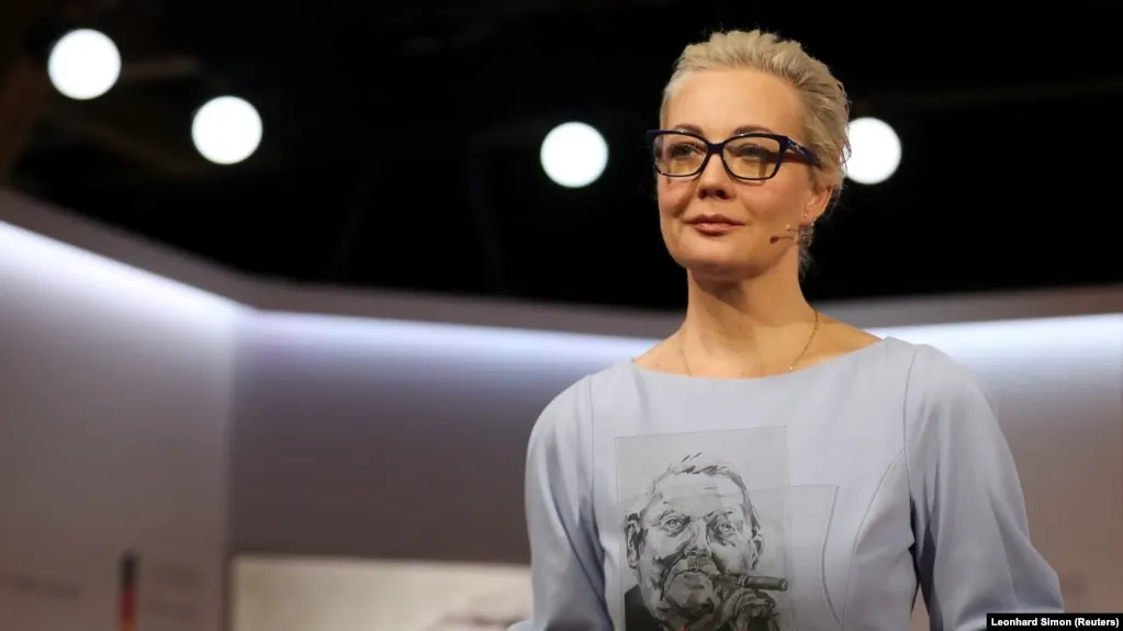 Генеральная прокуратура России объявила фонд Human Rights Foundation нежелательной организацией на территории страны, указав на дискредитацию армии и сотрудничество с организациями, ранее признанными нежелательными.