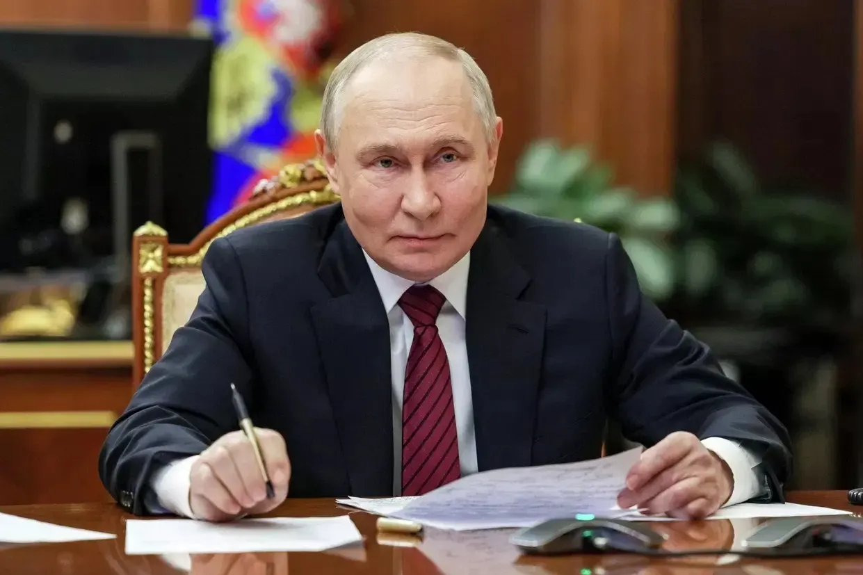 Безвозмездные поступления бизнеса в бюджет к середине августа 2026 года достигли рекордной отметки и значительно превысили показатели прошлых лет.