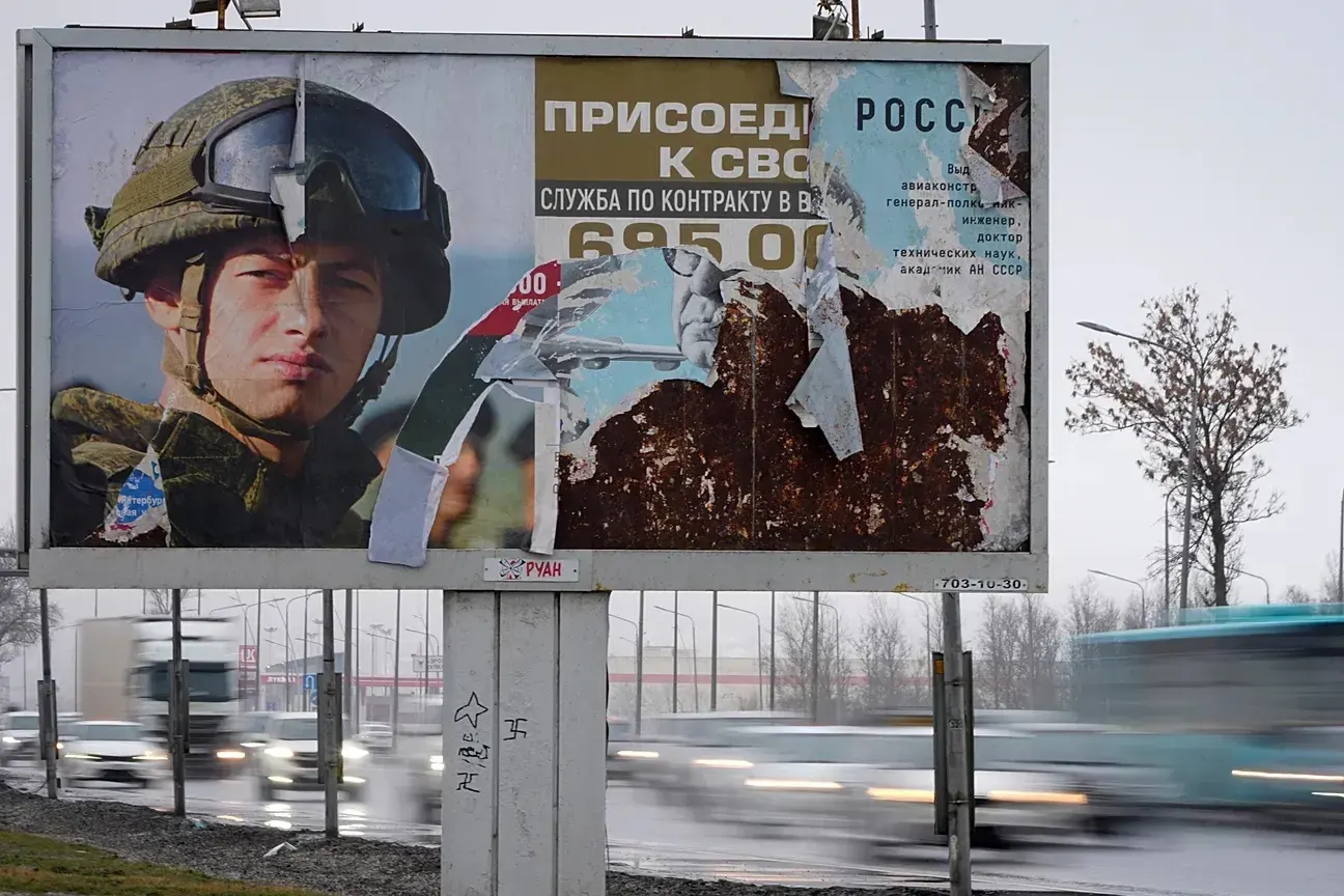 Региональные власти снижают единовременные выплаты за заключение контракта с Минобороны — ситуация затрагивает десятки субъектов и сопровождается перераспределением средств на вербовку.