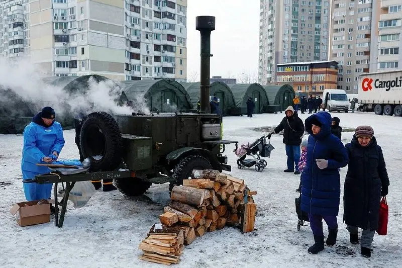 Независимая комиссия ООН пришла к выводу, что российские власти систематически атакуют энергетическую инфраструктуру Украины, что рассматривается как военные преступления и преступления против человечности.