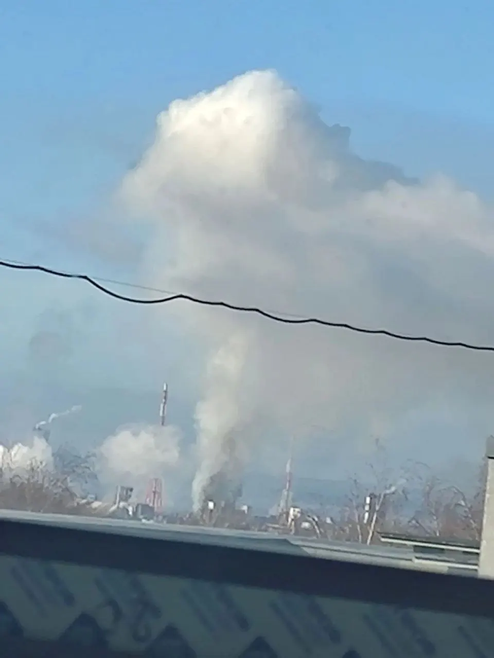 Дроны атаковали Городецкий округ и Березники; три человека госпитализированы, есть повреждения домов и объектов инфраструктуры; над регионом сбито множество БПЛА.