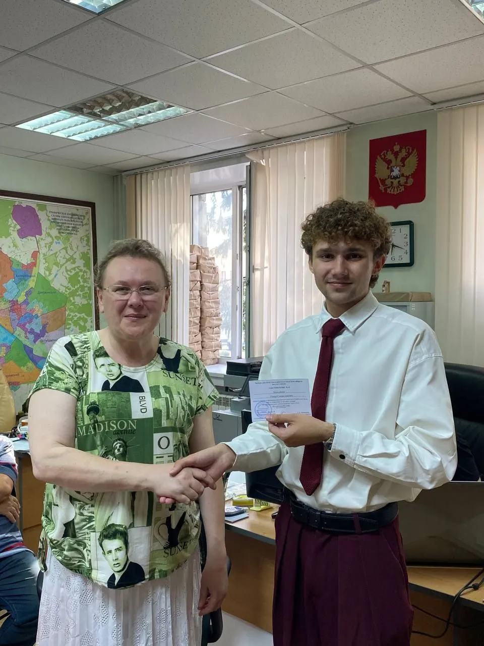 Минюст включил 22-летнего новосибирского общественного деятеля и юриста Романа Малозёмова в реестр лиц, связанных с иностранными агентами, что повлияло на его кампанию.